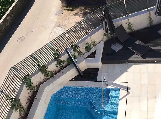 Apartament House Art *