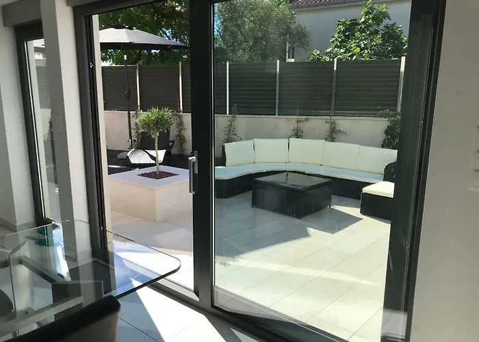 House Art * Malinska