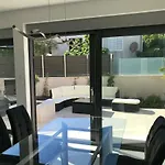 House Art Apartman