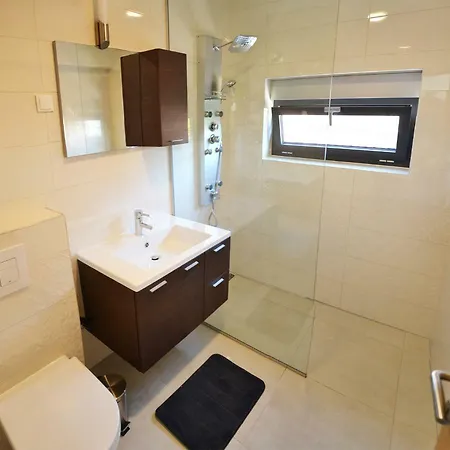 House Art Apartament Malinska