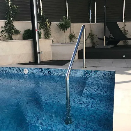 Apartman House Art *