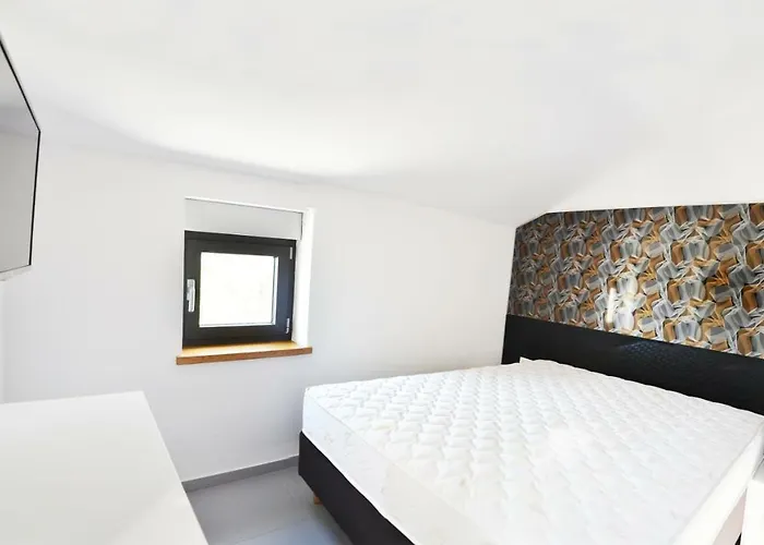 House Art Daire Malinska